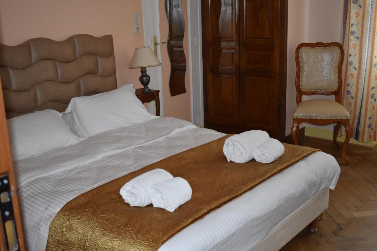 Hotel Le Sauvage Tournus Exterior foto