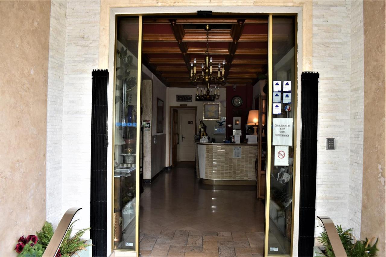 Hotel Le Sauvage Tournus Exterior foto